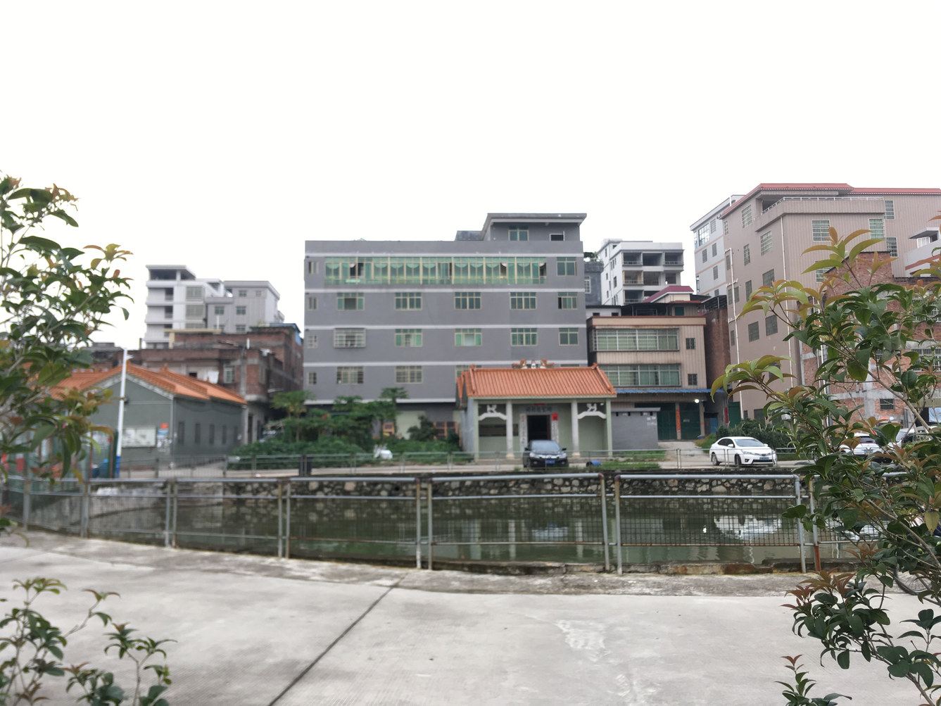 其他
