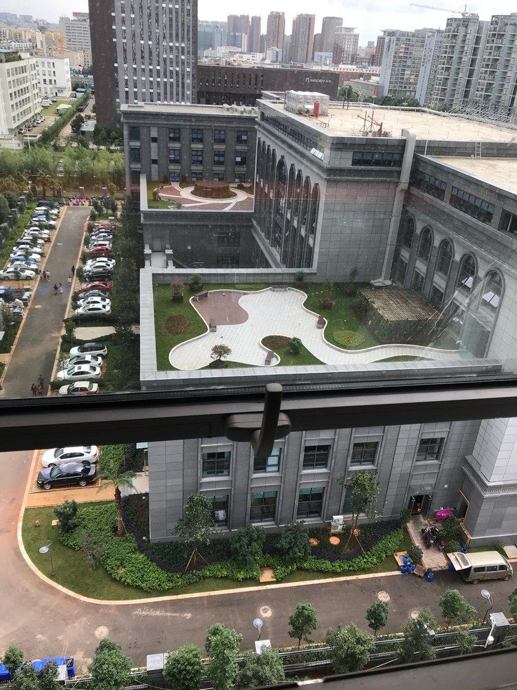 春城复式小洋楼公寓