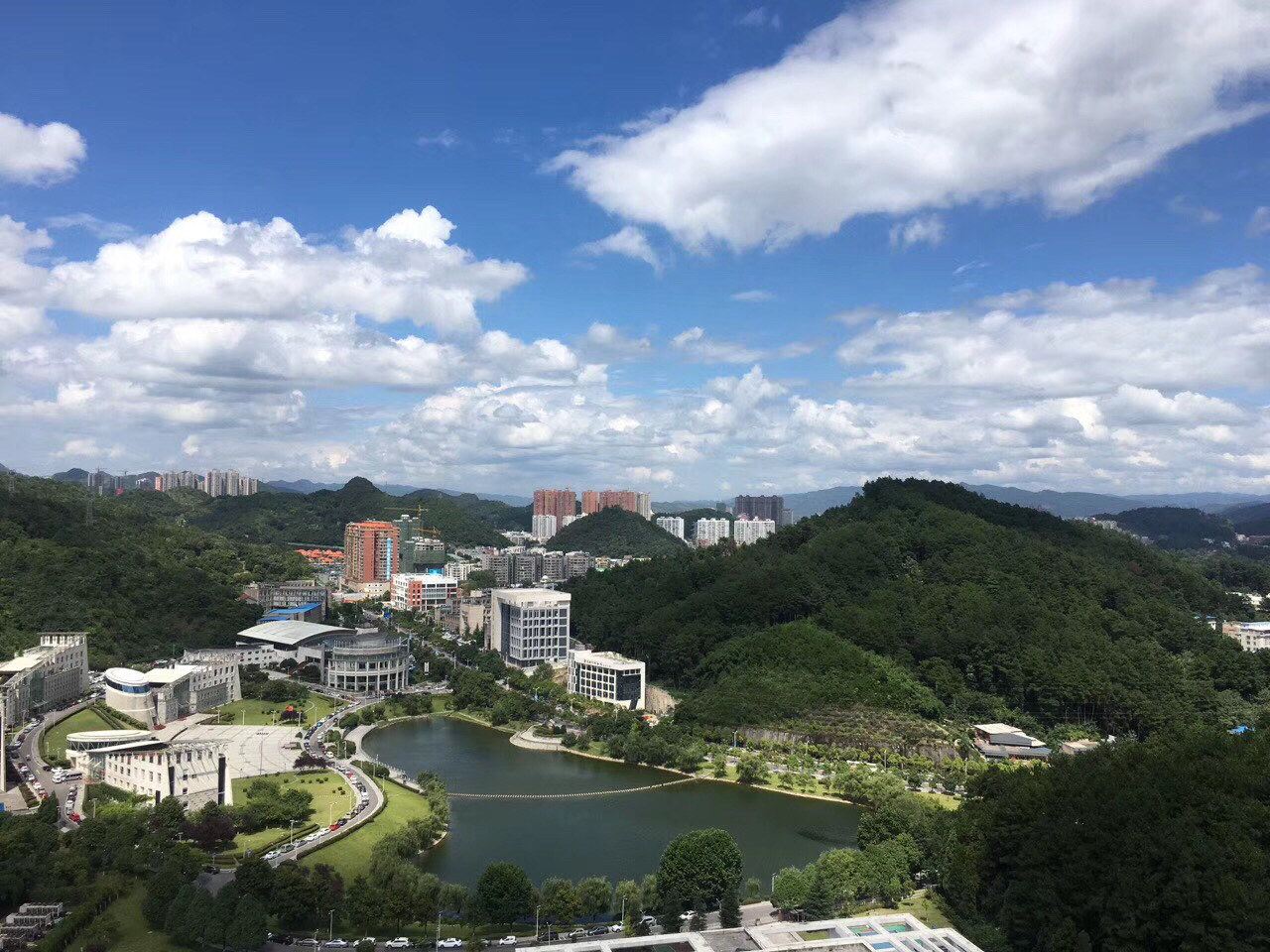 贵阳熊林公寓