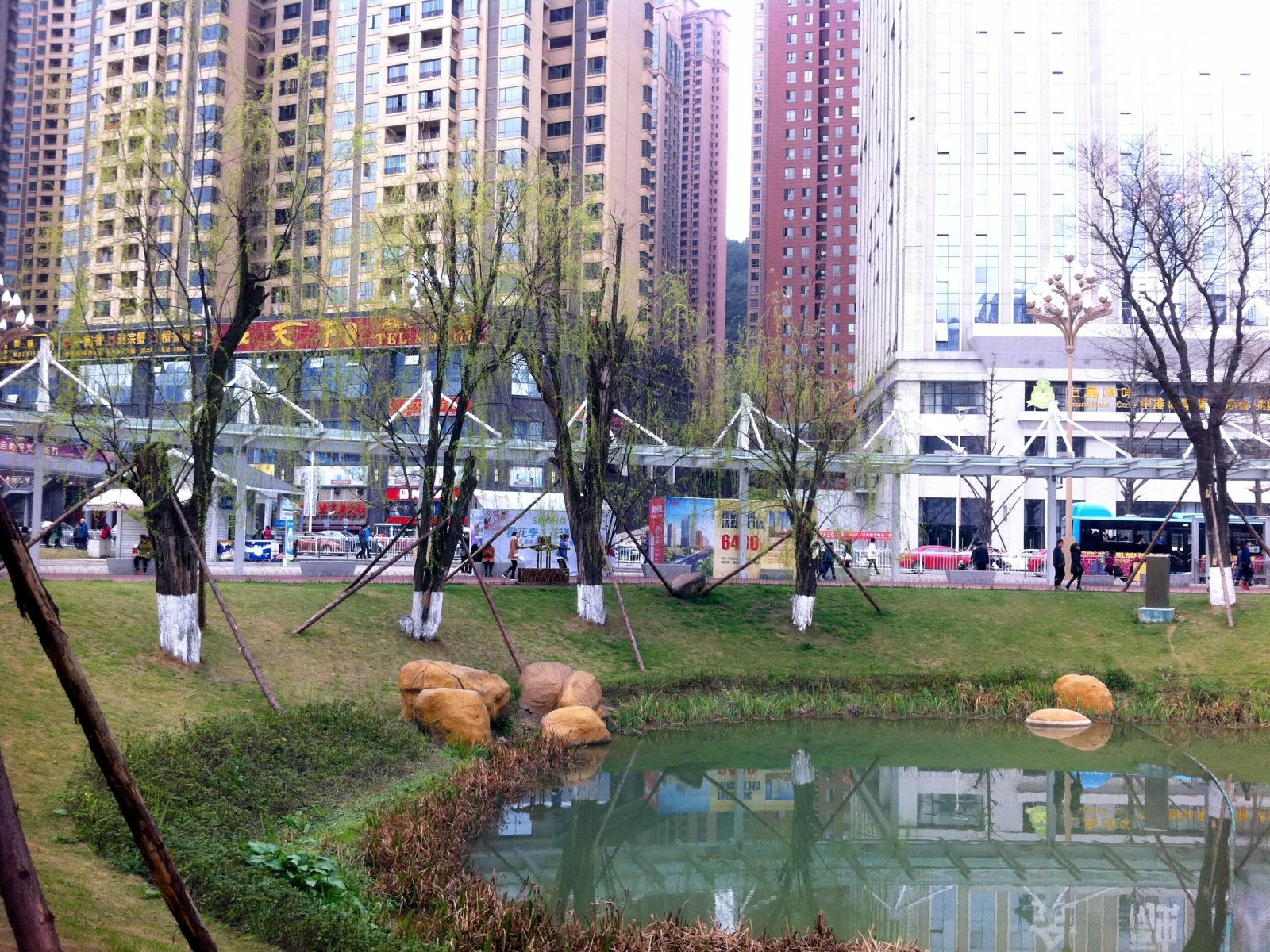 贵阳花果园惠惠温馨公寓(中山南路分店)
