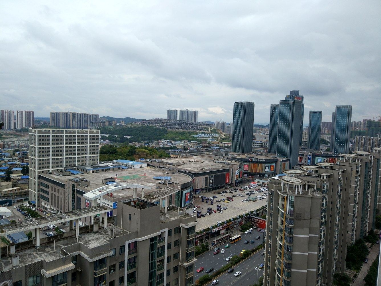 贵阳我爱筑家林中之城公寓(4号店)