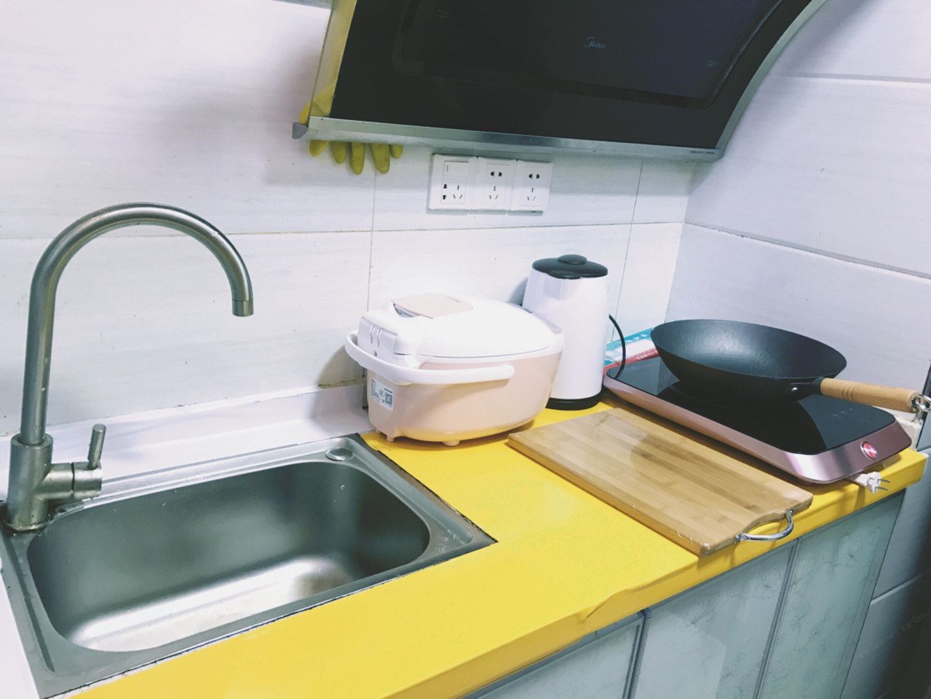 舒适温馨一室大床房