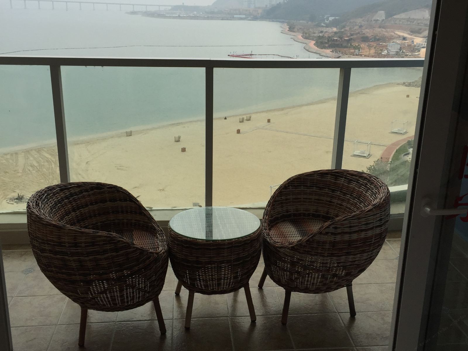 一线海景金色之恋大床房