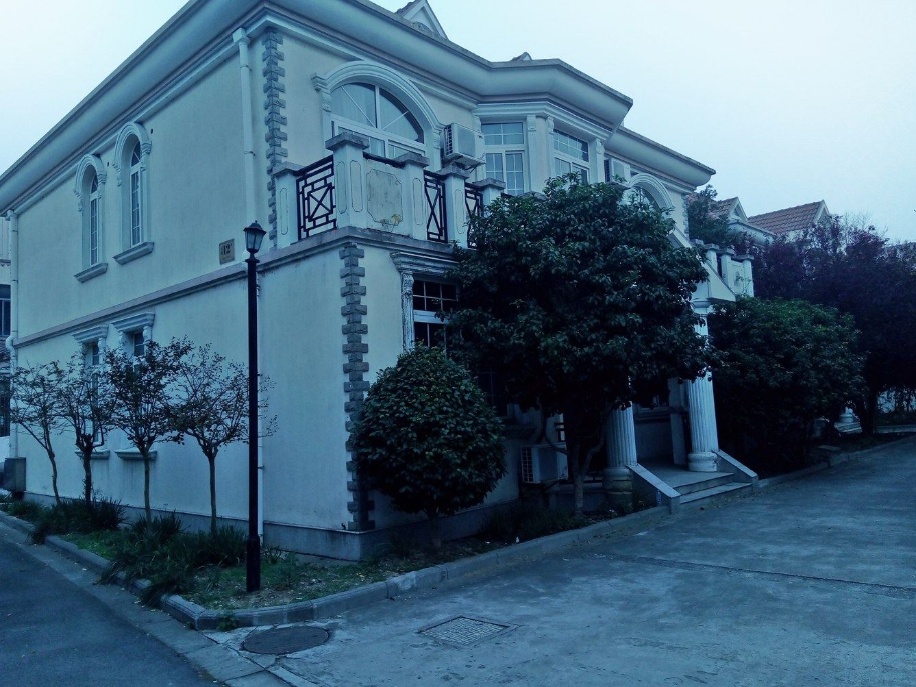 昆山优雅独栋别墅(分店)