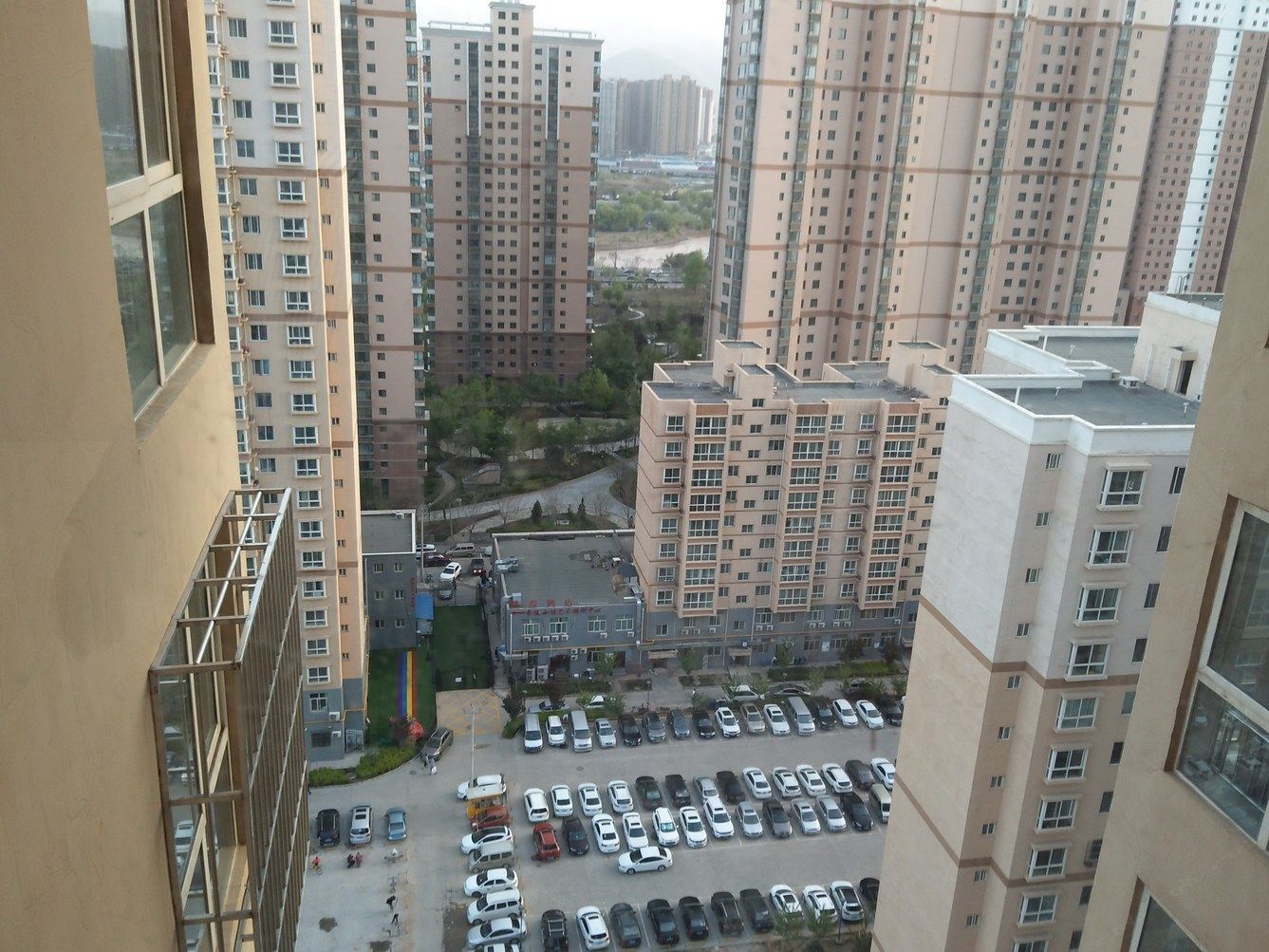 兰州人生最美好的停顿公寓(王家庄村分店)