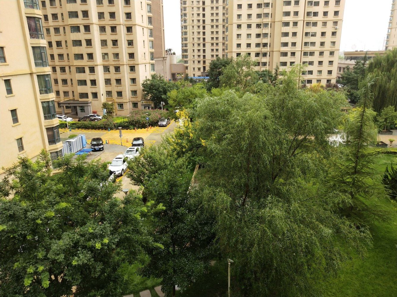 兰州听风小憩公寓