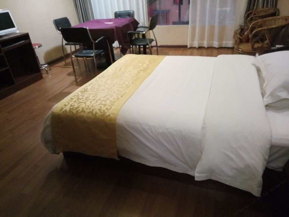 电脑麻将大床房