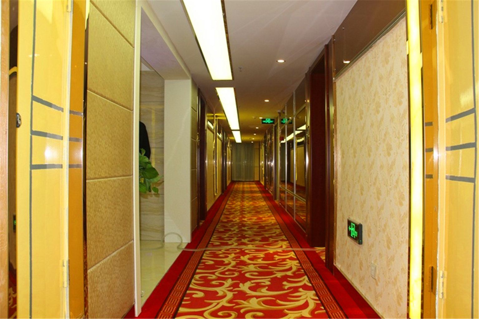 西宁怡和公寓酒店