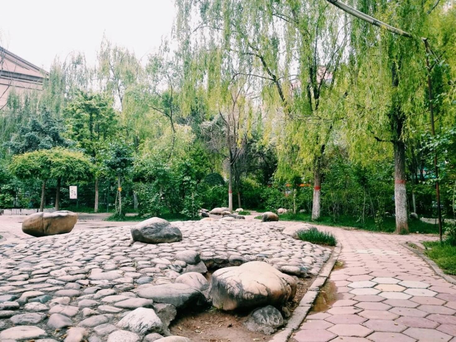 健身娱乐设施