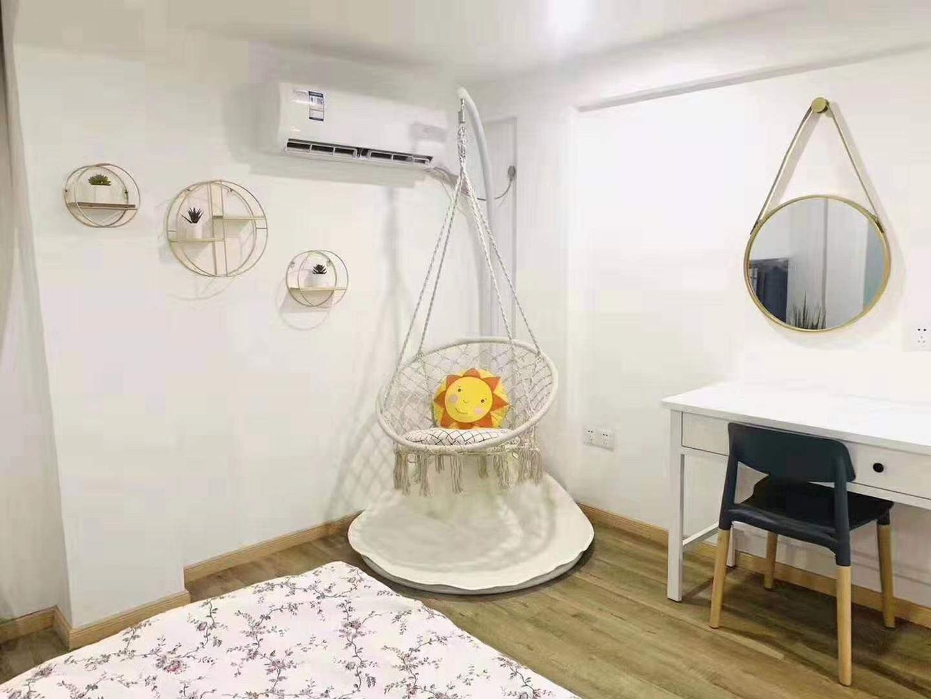 精装一室大床房
