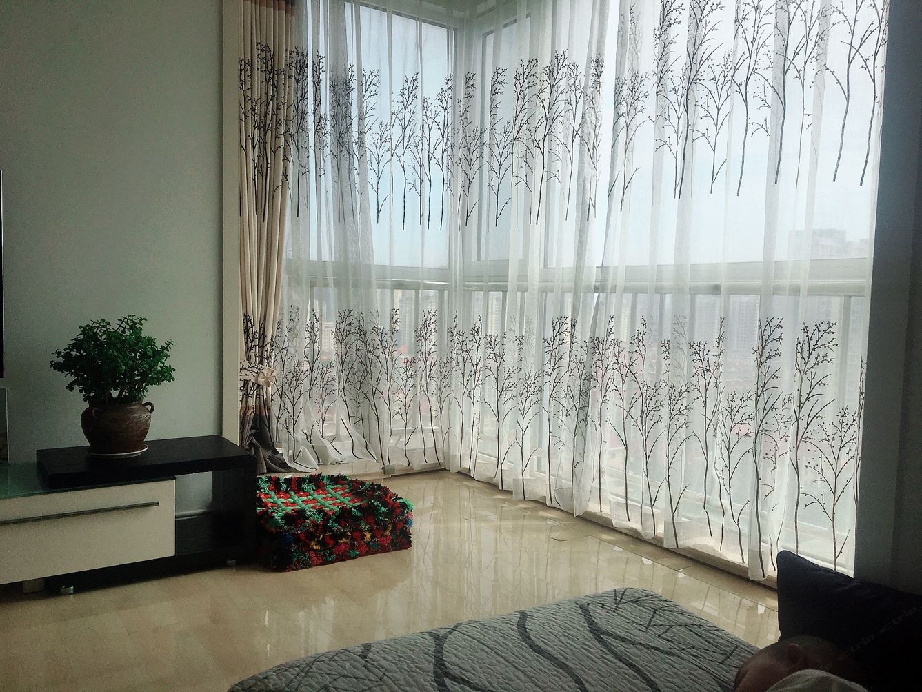 海景二室一厅套房