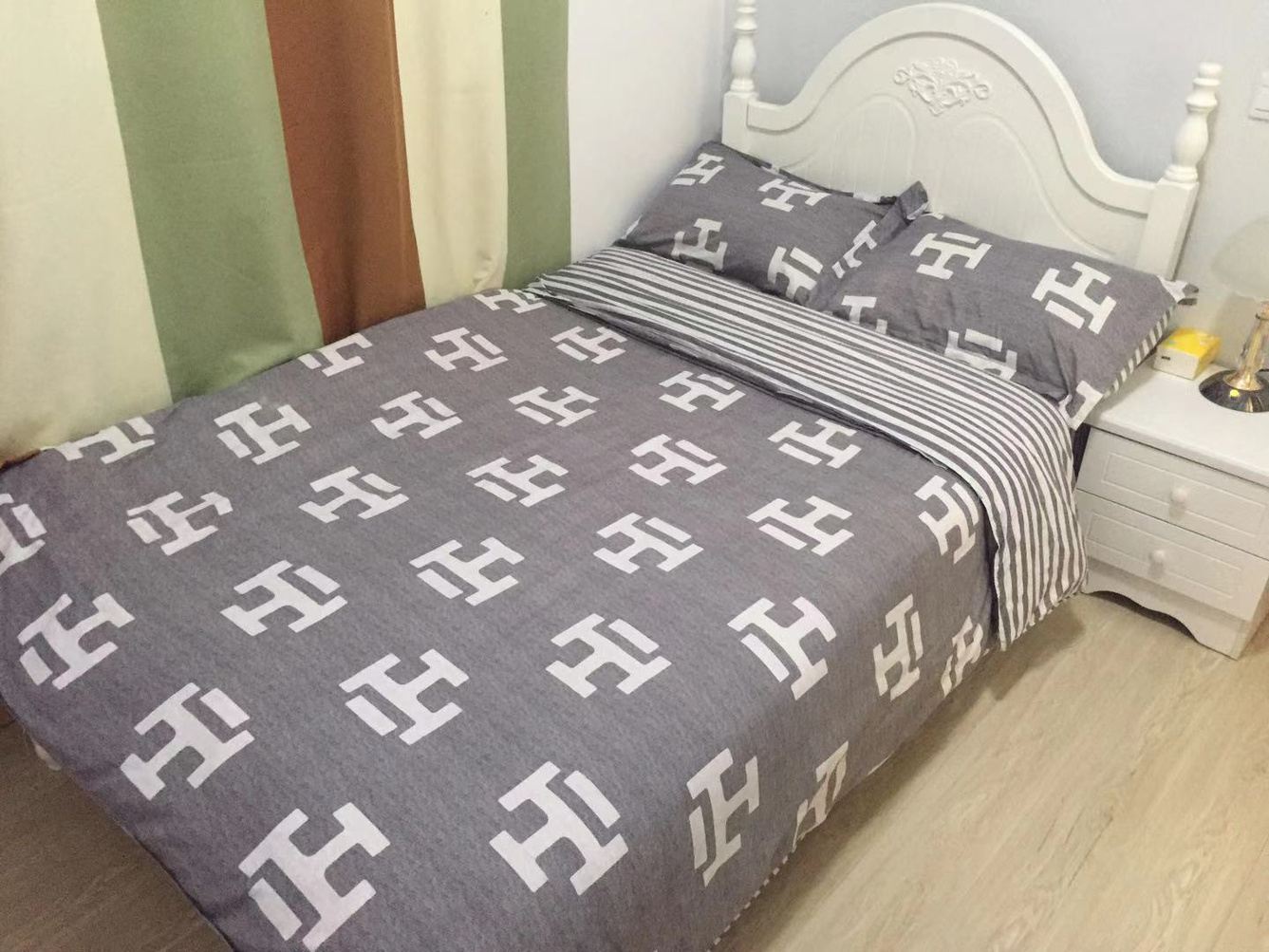 舒适精装三室一厅套房
