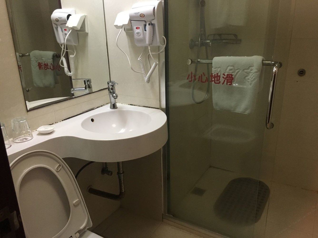 温馨大床房