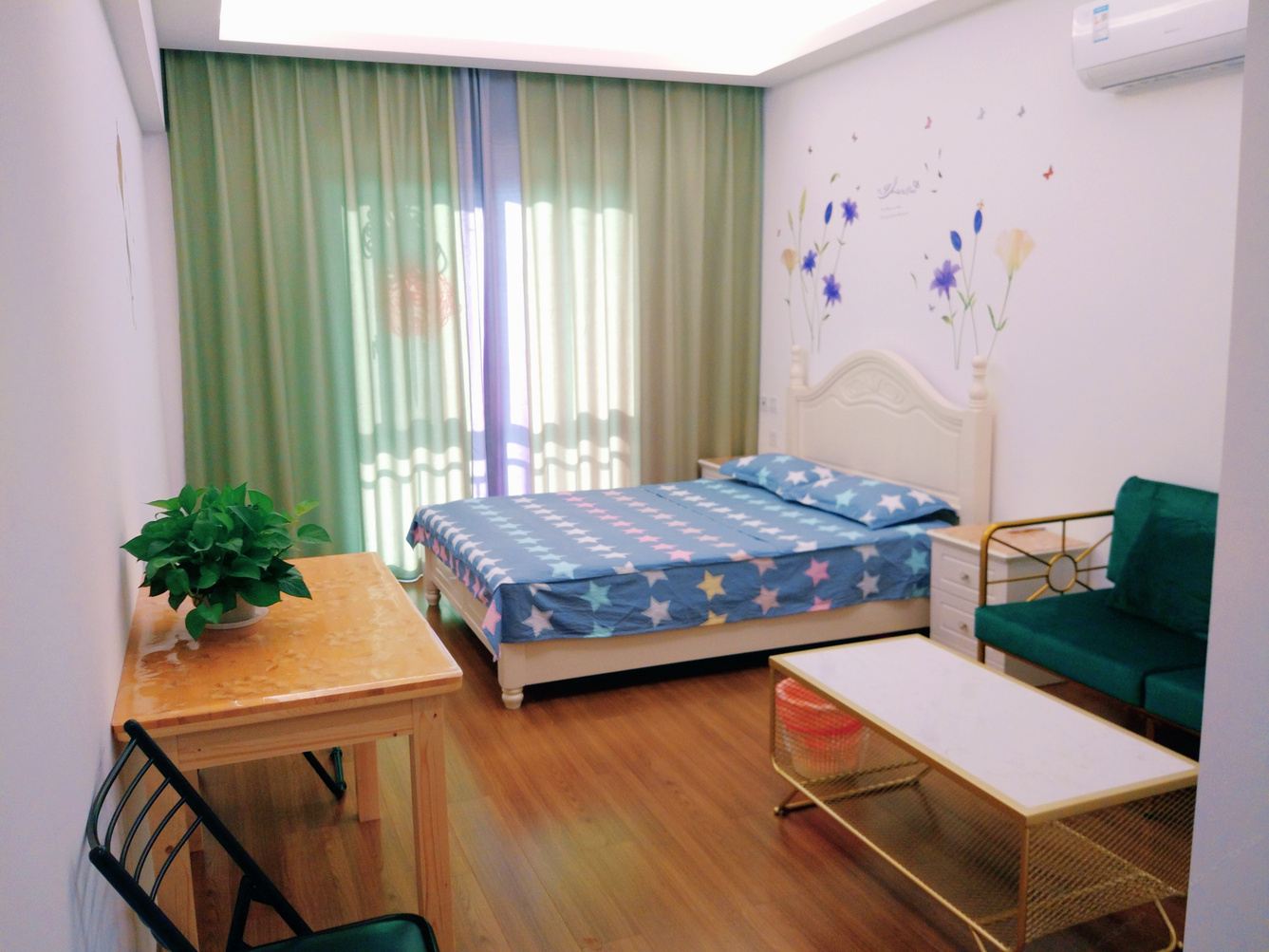 一室大床房