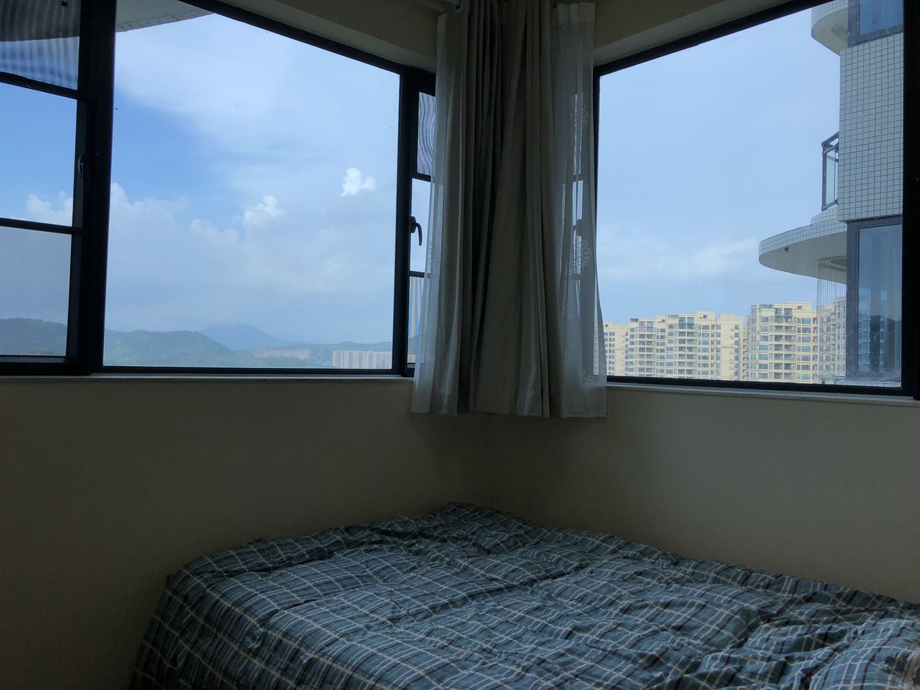 海景四室一厅套房