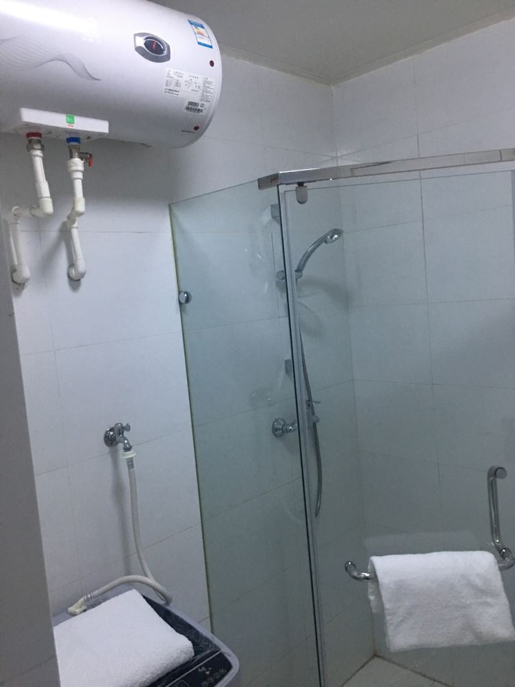阳光一室大床房