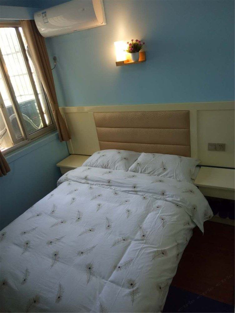 标准大床房