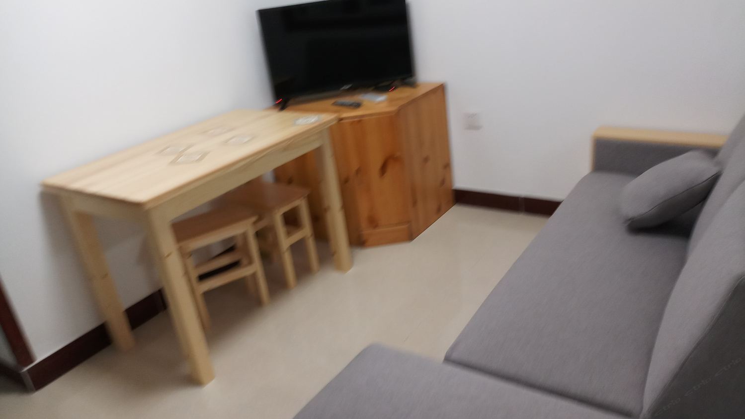 温馨之家一室一厅套房