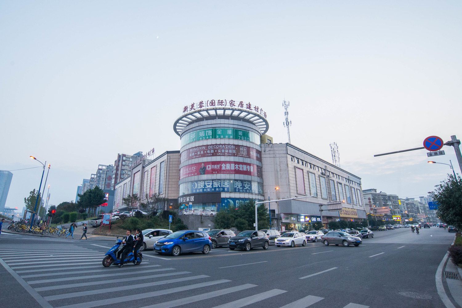 芙蓉中路比邻湘江欧式贵族大床房公寓NO.3