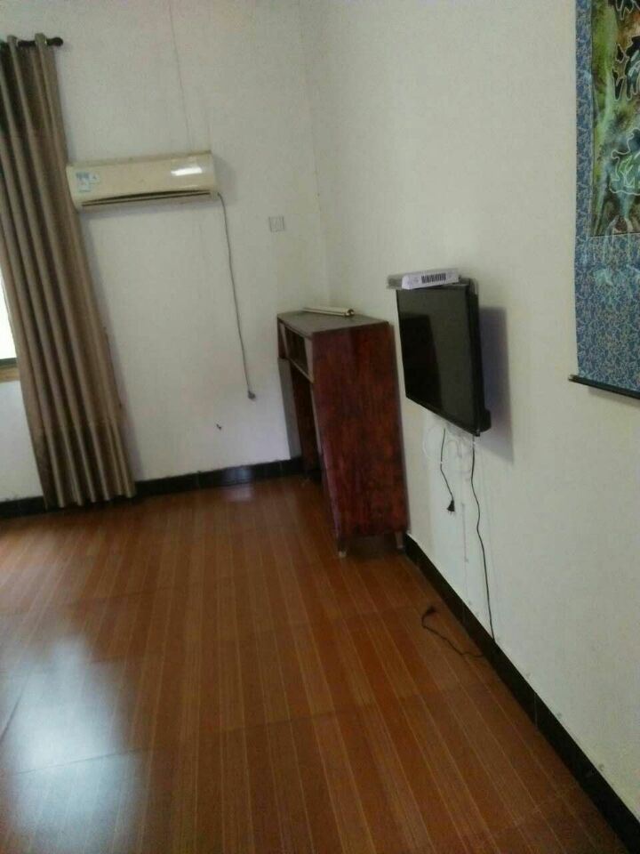 双人房