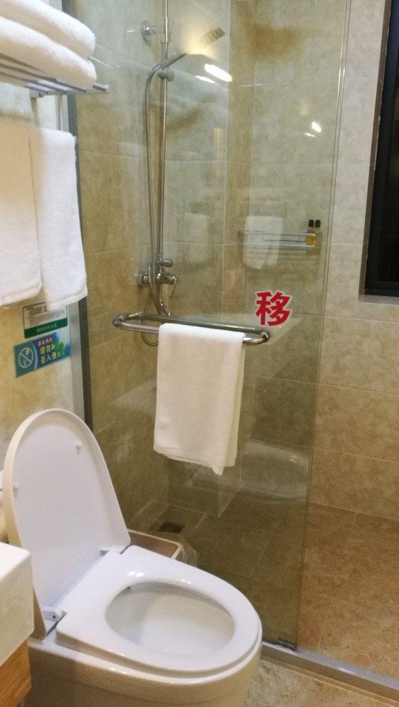 一楼家庭房