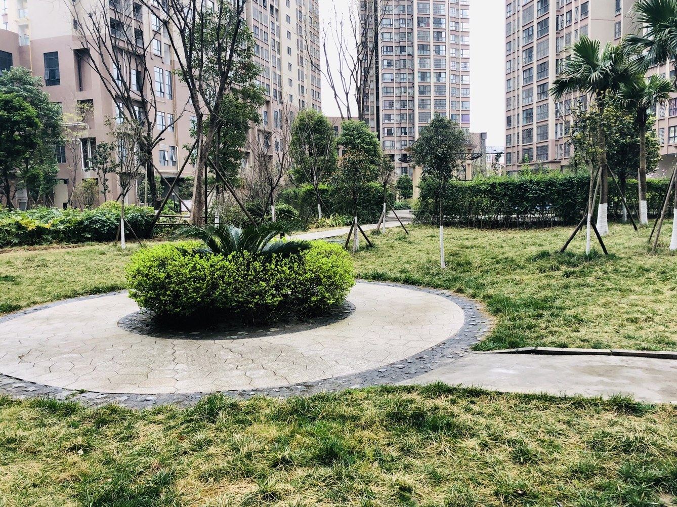 广元欧峻成公寓