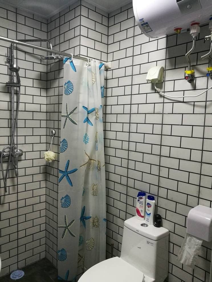 一室大床房