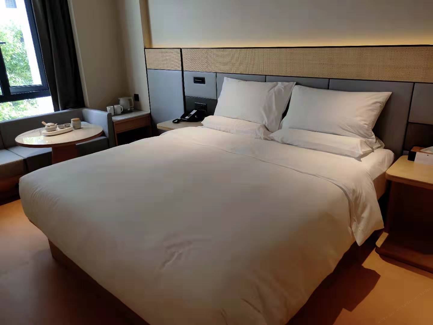 零压高级大床房