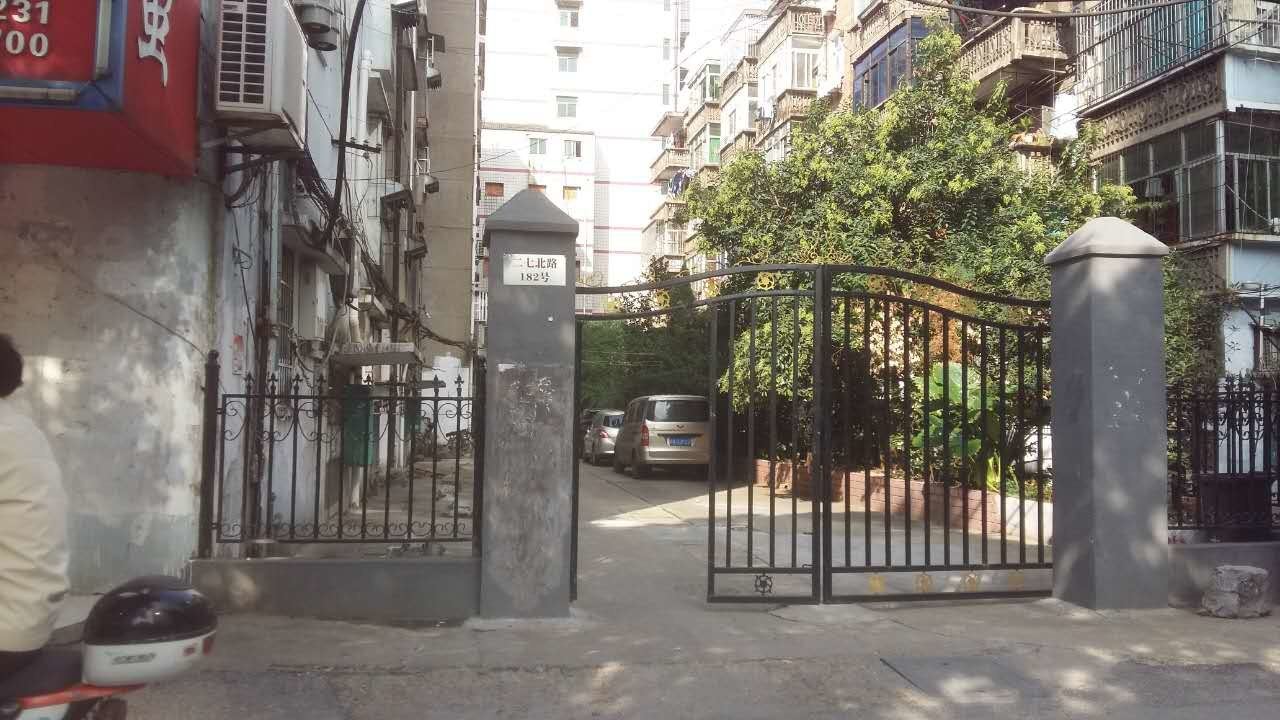 南昌八一广场火车站整套出租可做饭普通公寓(苏圃路口店)