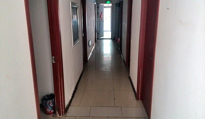 沈阳鸿福楼时尚旅馆