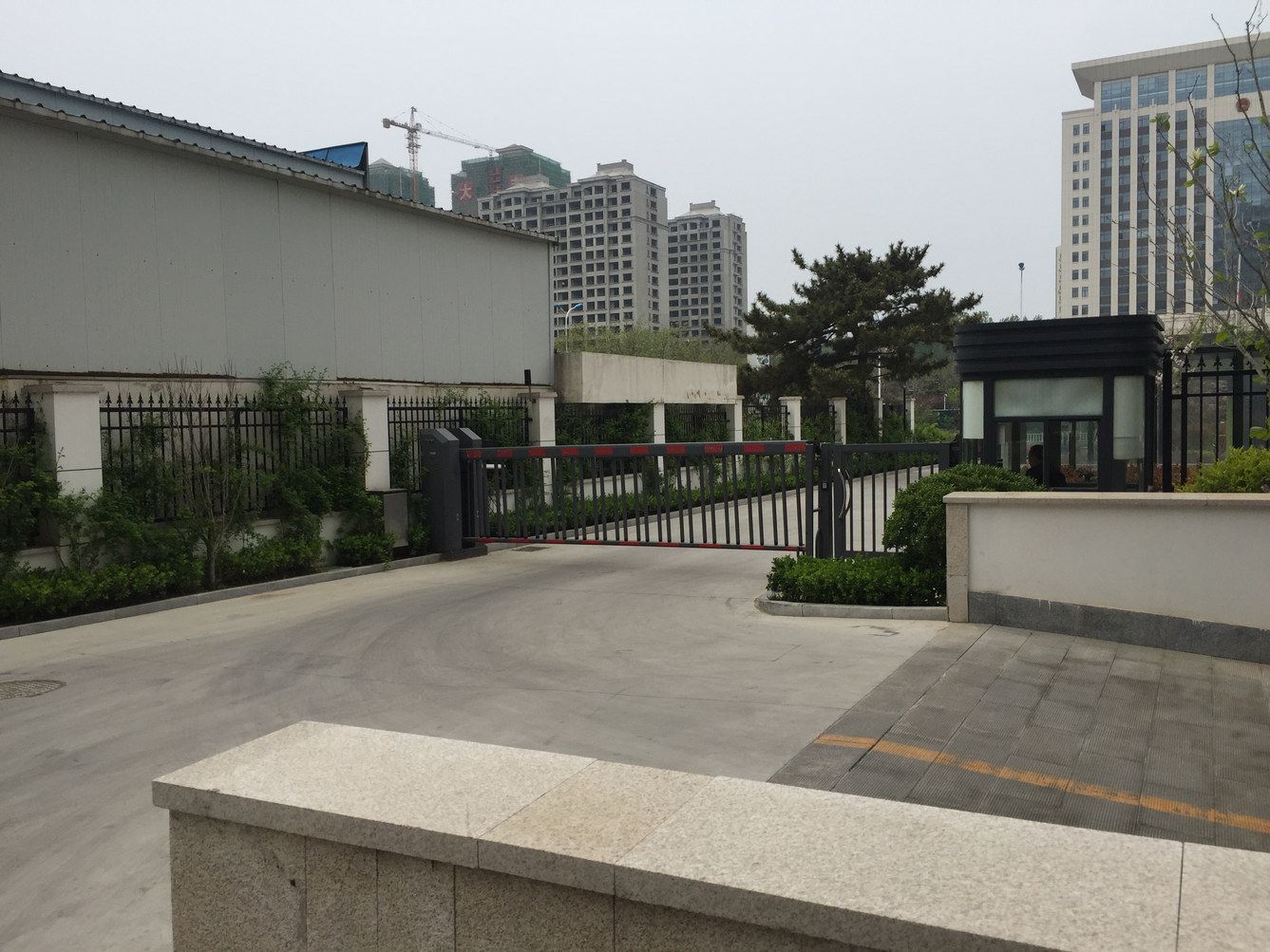 威海吴筱公寓(威海半岛美术馆分店)