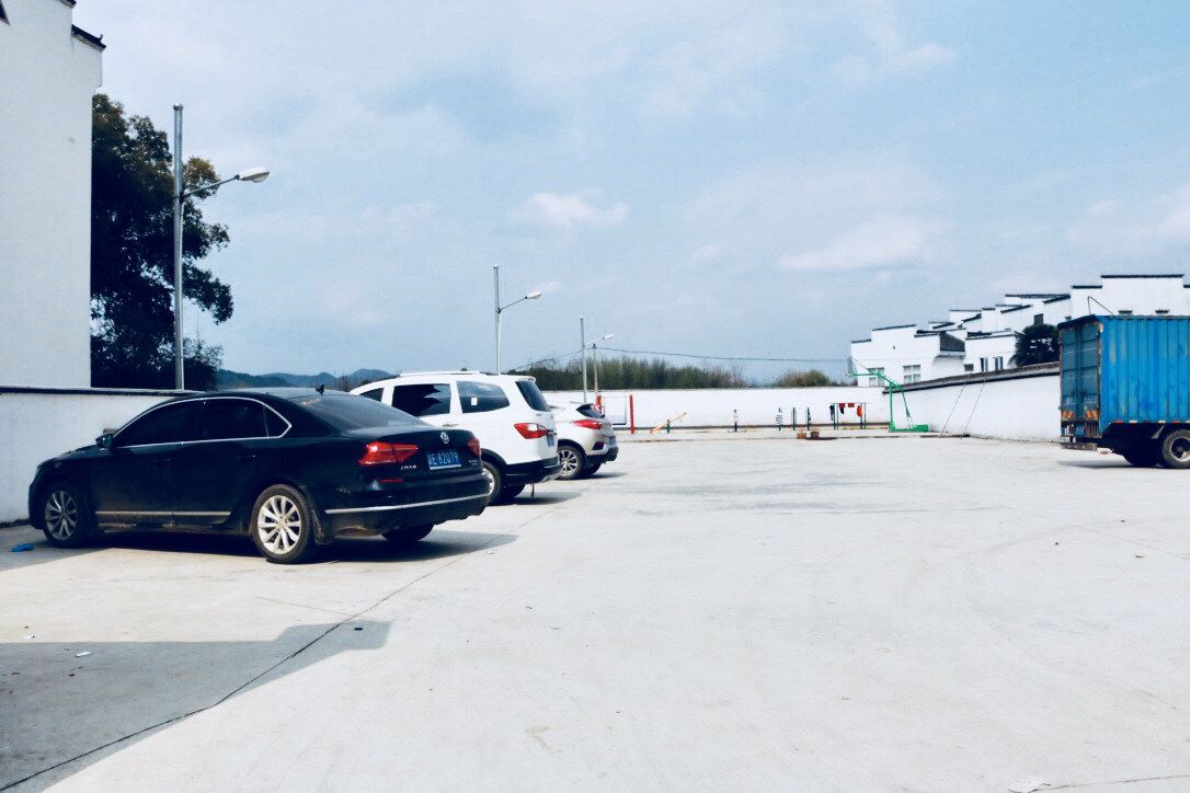 婺源柠檬树度假庭院别墅(清华路分店)