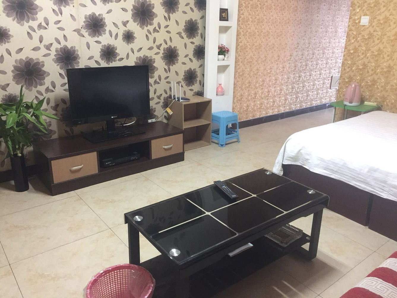精致两室一厅套房