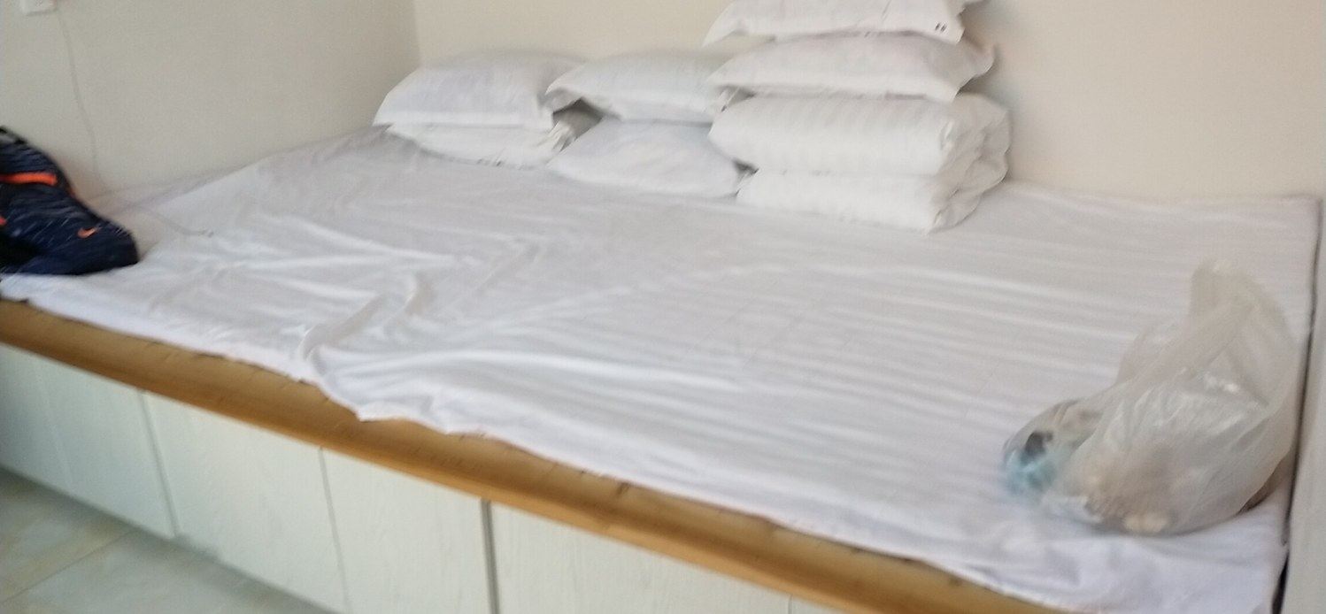 四室一厅套房