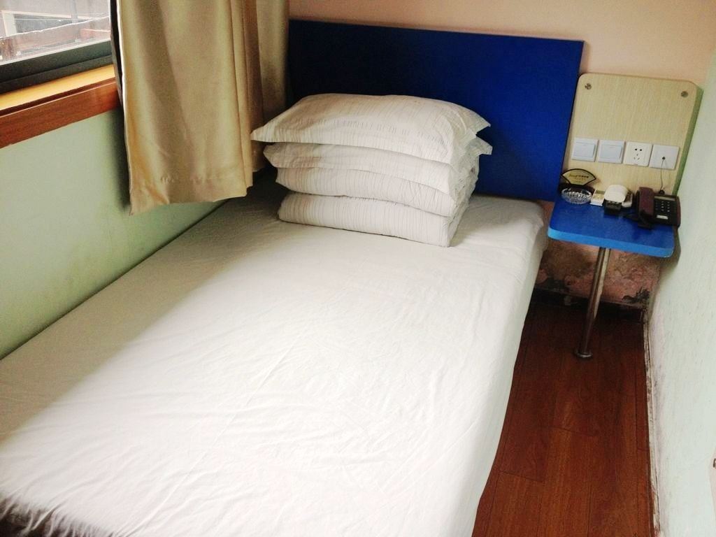 标准大床房