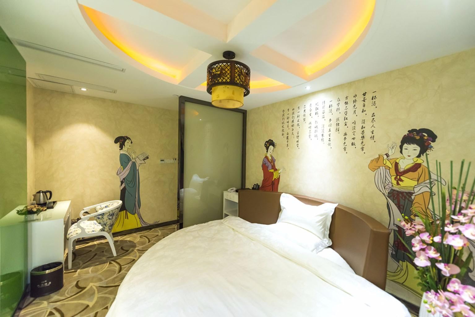 电动圆床房A