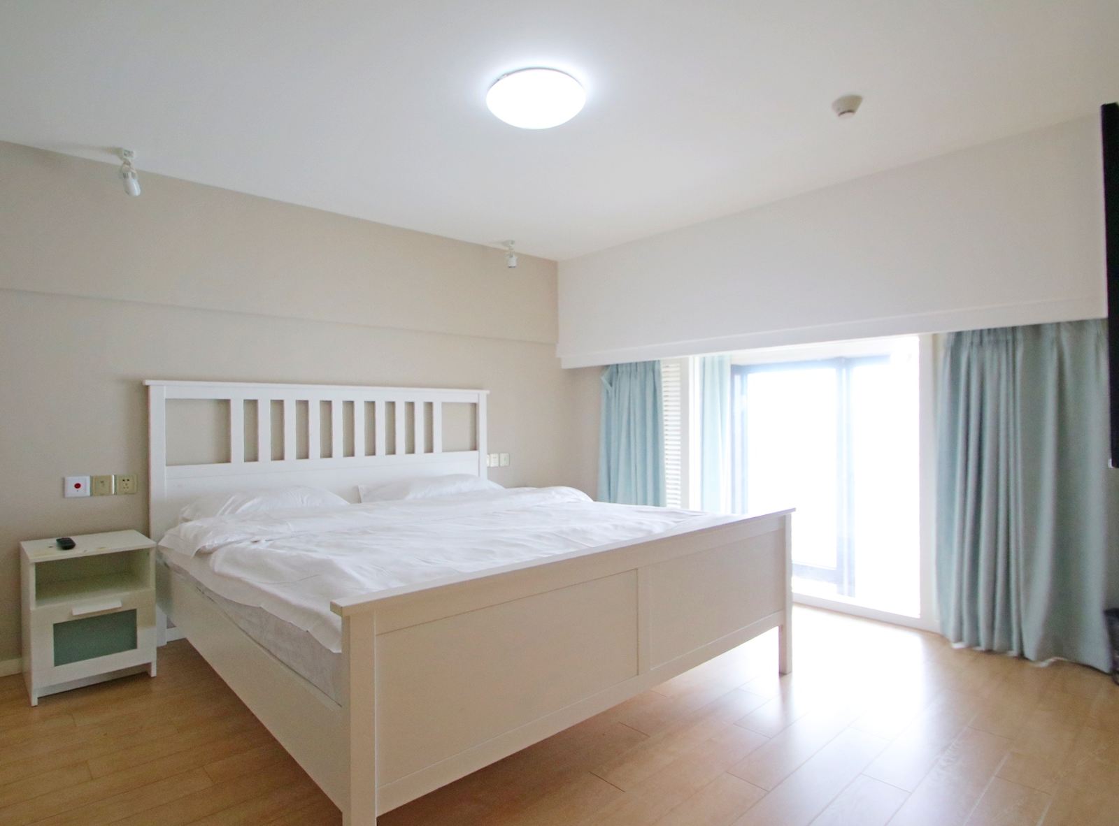 温馨loft两居套房