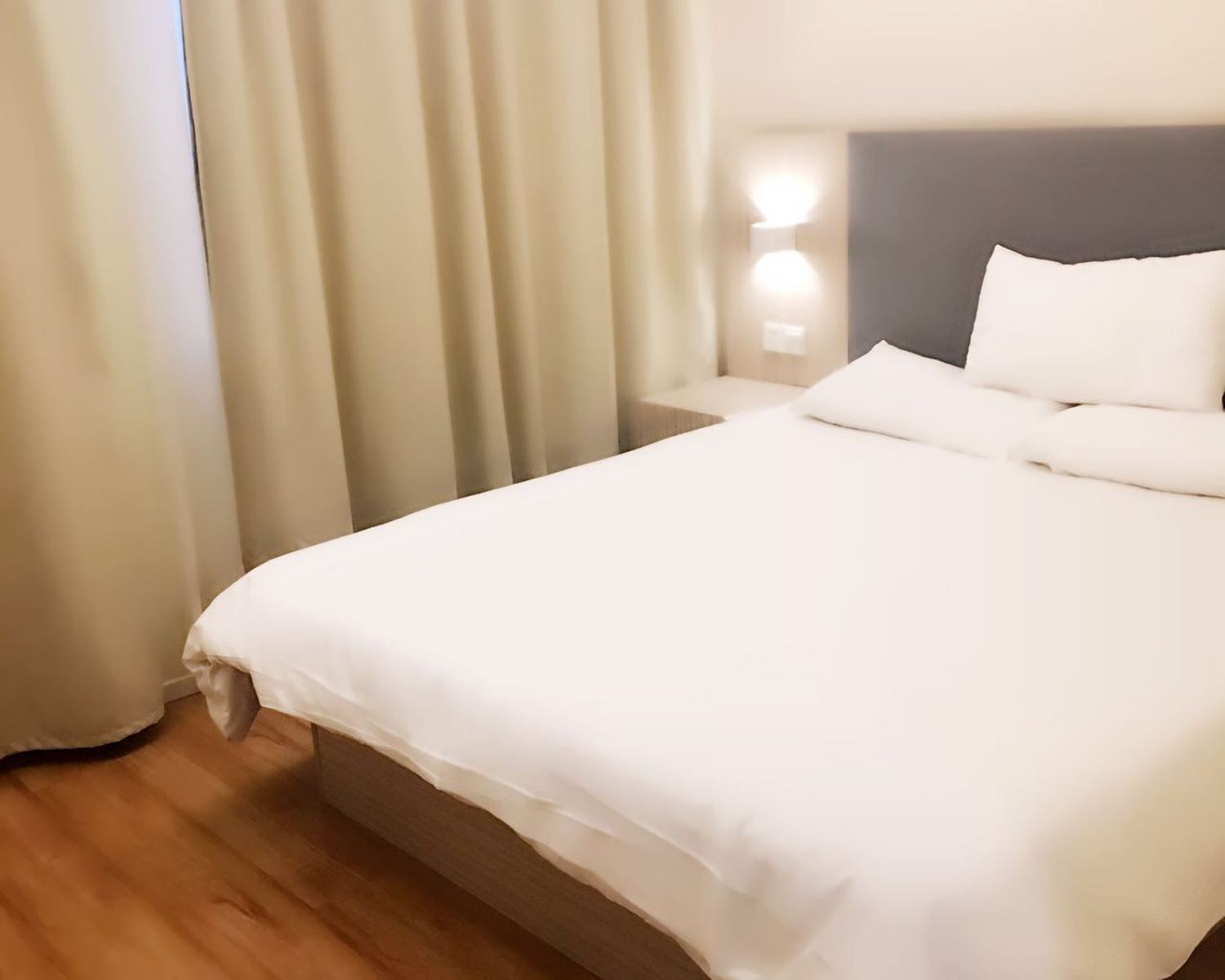 高级大床房