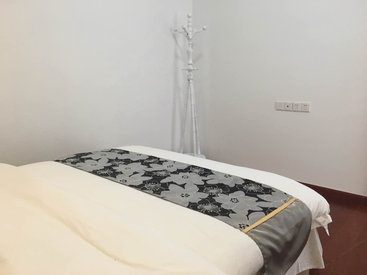 两房一厅房