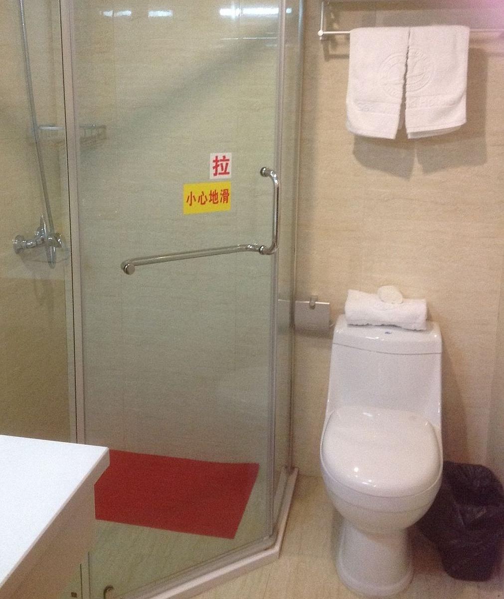 大床房(无窗)