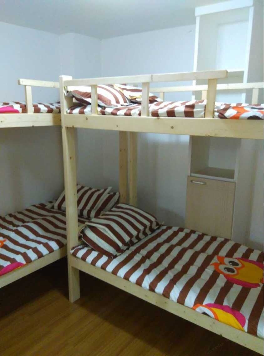 女生标准六人间(床位房)