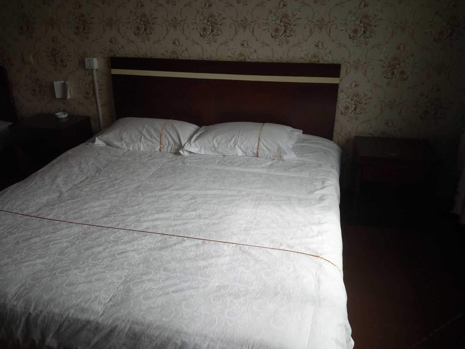 豪华大床房