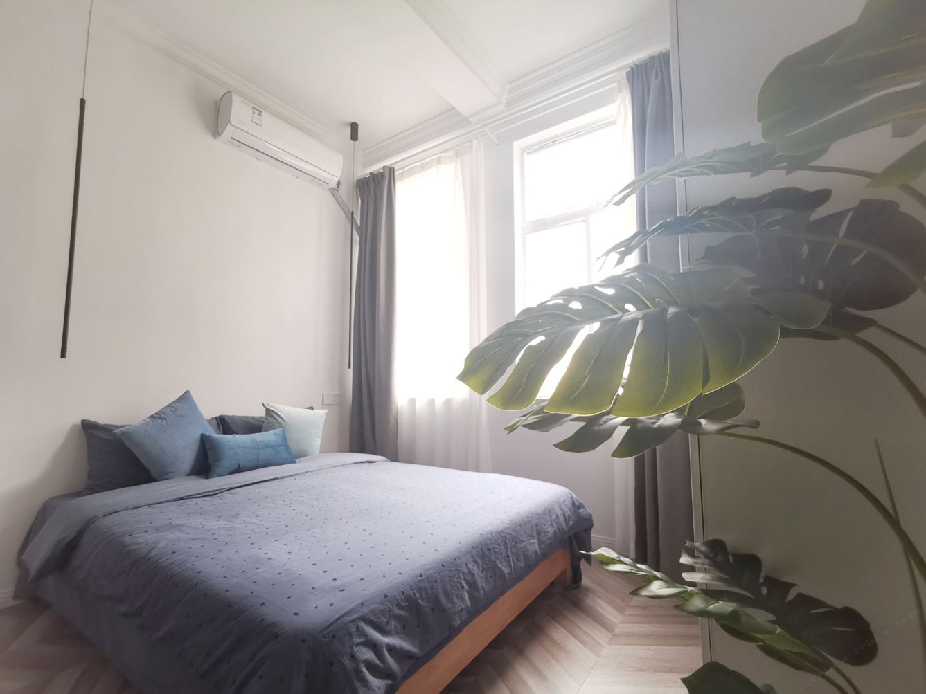 上海林荫路旁yngz公寓