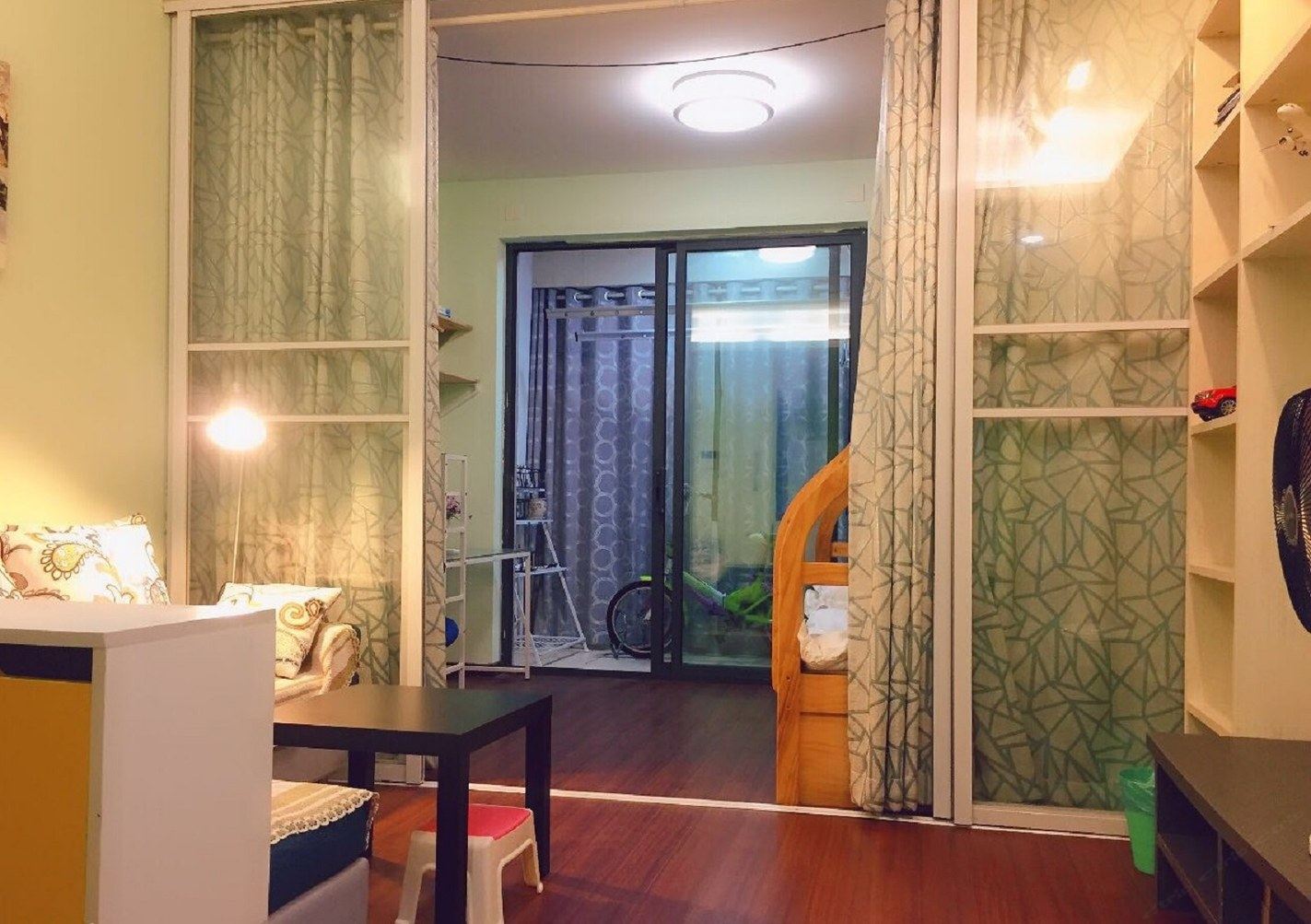 温馨二室一厅套房