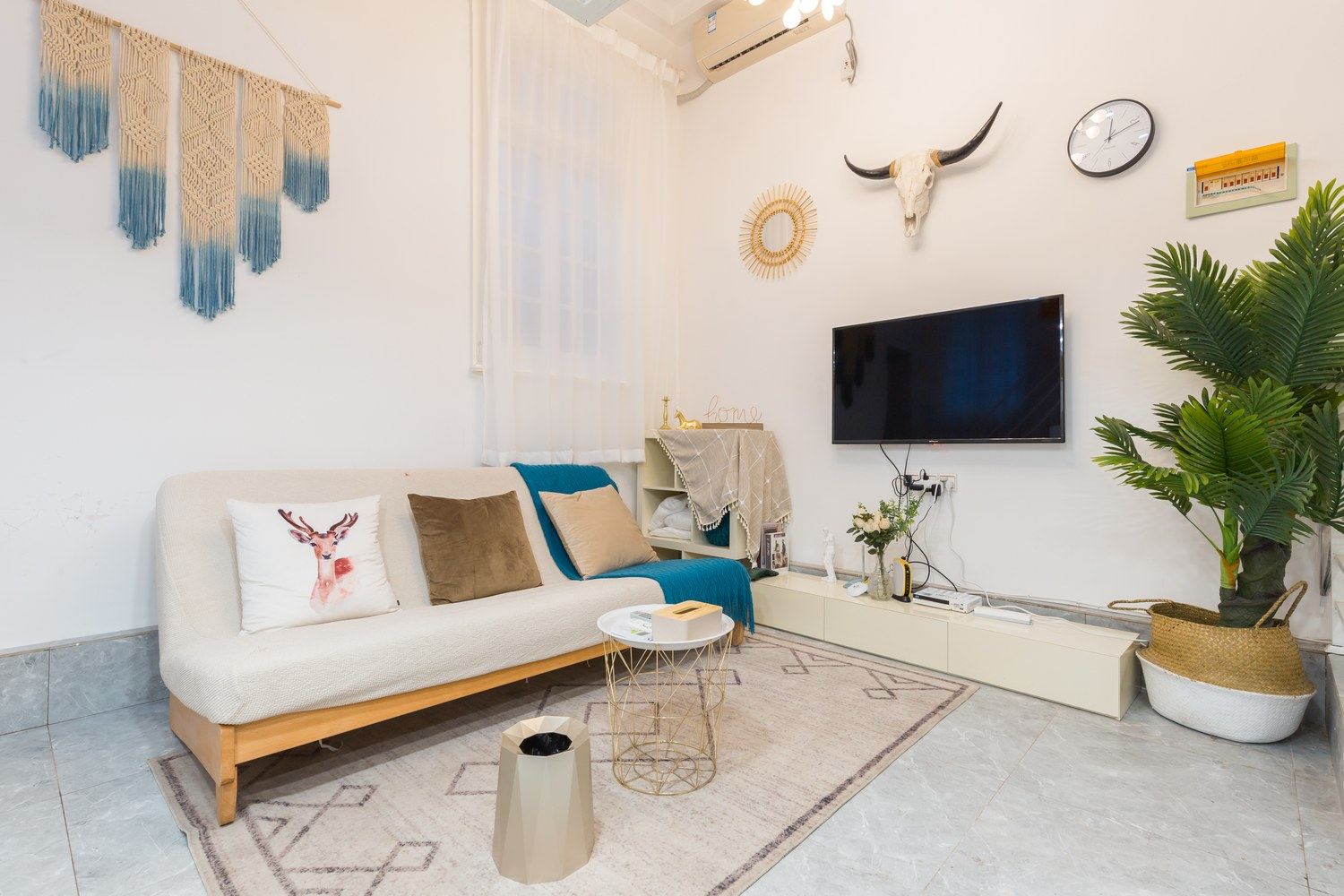 复式一室一厅套房