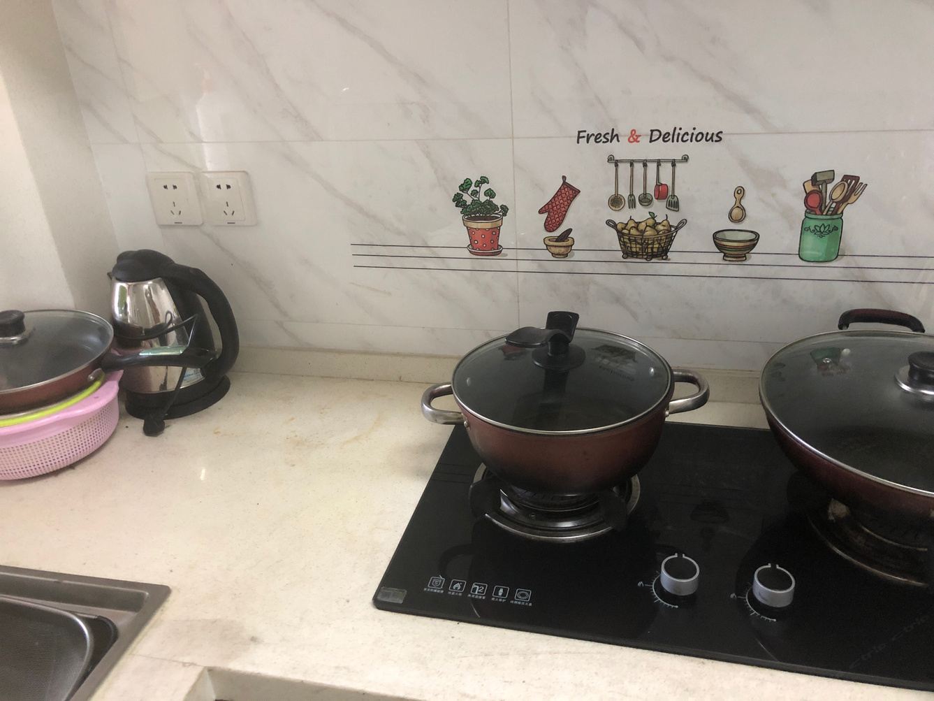 简约一室一厅套房