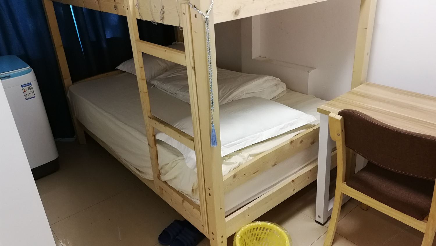 一室单床房