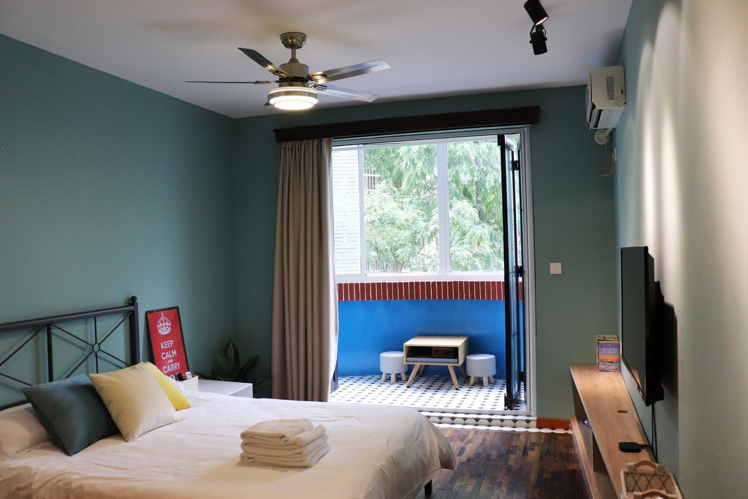 上海叶凌公寓(5号店)
