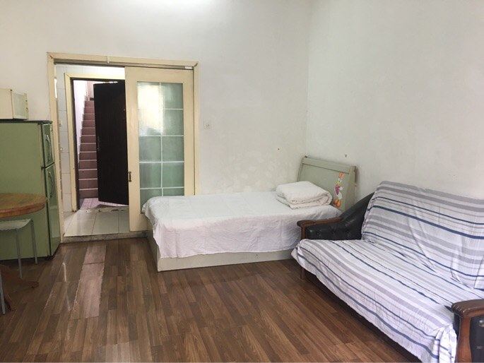精致家庭一室二床房