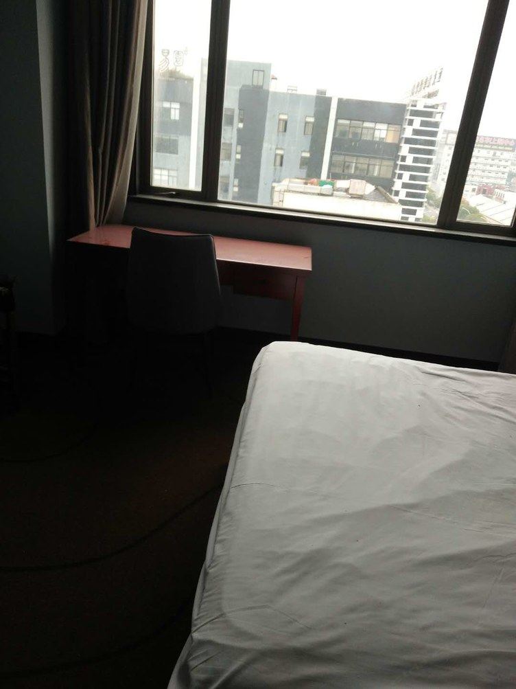 上海住进温暖里公寓(4号店)